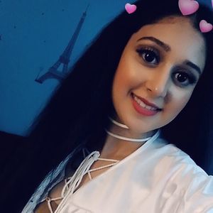 Meet your Posher, Fatima